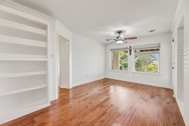 10112 Wandering Way Street, Benbrook, TX 76126