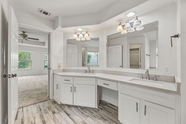 10112 Wandering Way Street, Benbrook, TX 76126