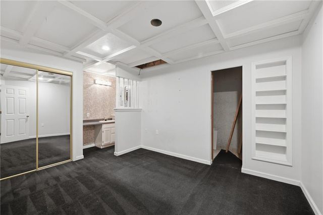 1325 NE Foxwood Drive, Lee's Summit, MO 64086