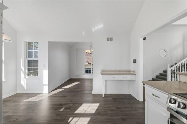 1325 NE Foxwood Drive, Lee's Summit, MO 64086