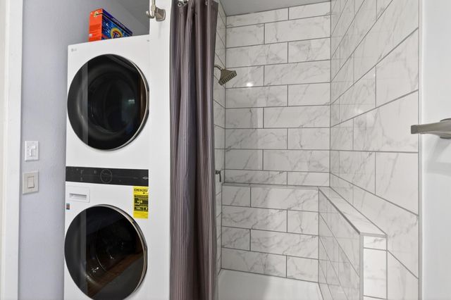 3042 3042 60Th Ave, Oakland, CA 94605