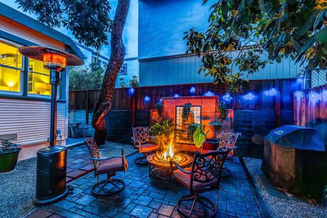 3042 3042 60Th Ave, Oakland, CA 94605