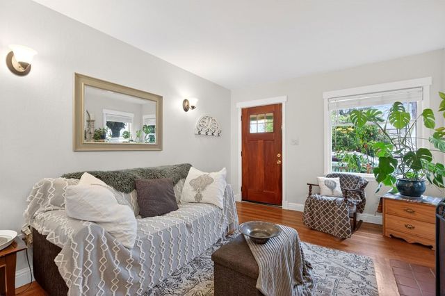 3042 3042 60Th Ave, Oakland, CA 94605