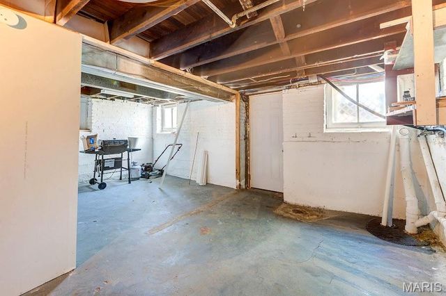 4273 Oleatha Avenue, St Louis, MO 63116