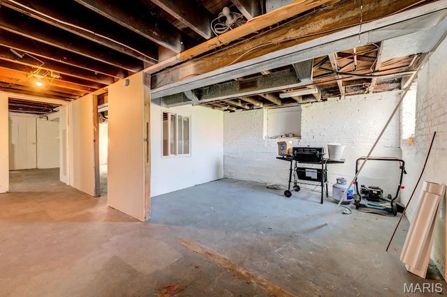 4273 Oleatha Avenue, St Louis, MO 63116