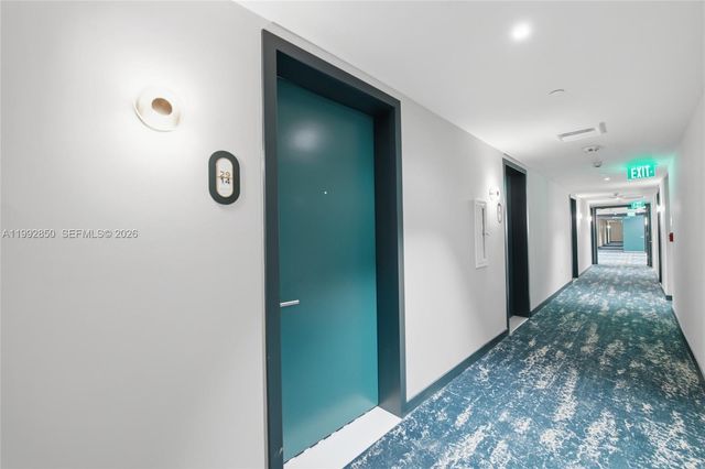 77 SE 5th Street 2914, Miami, FL 33131