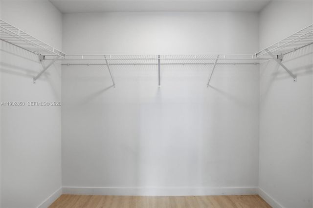 77 SE 5th Street 2914, Miami, FL 33131