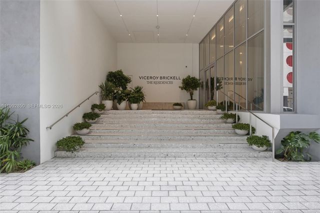 77 SE 5th Street 2914, Miami, FL 33131