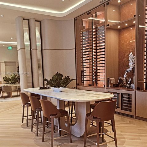 77 SE 5th Street 2914, Miami, FL 33131