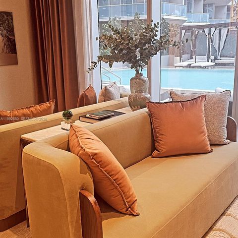 77 SE 5th Street 2914, Miami, FL 33131