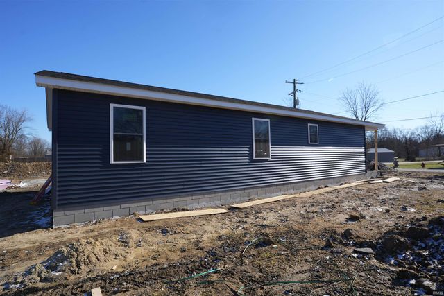 515 College Avenue, Mitchell, IN 47446