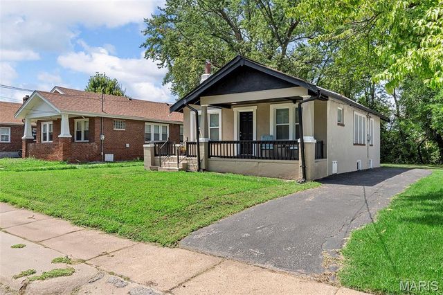 19 Lee Avenue, Ferguson, MO 63135