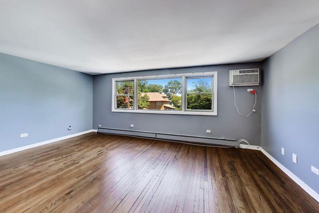 222 Washington Boulevard 305, Oak Park, IL 60302