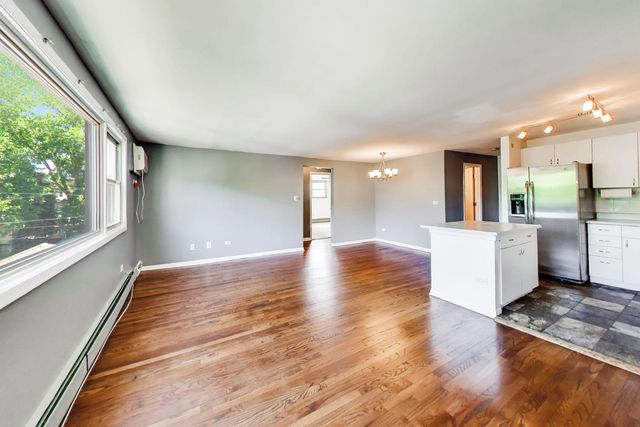 222 Washington Boulevard 305, Oak Park, IL 60302
