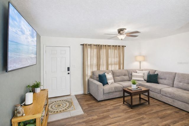 1405 PEMBROOK DRIVE, Leesburg, FL 34748