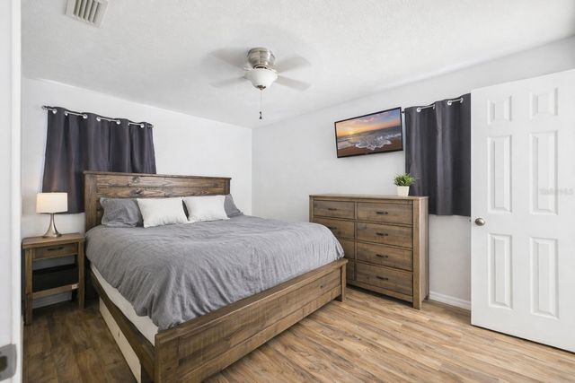 1405 PEMBROOK DRIVE, Leesburg, FL 34748