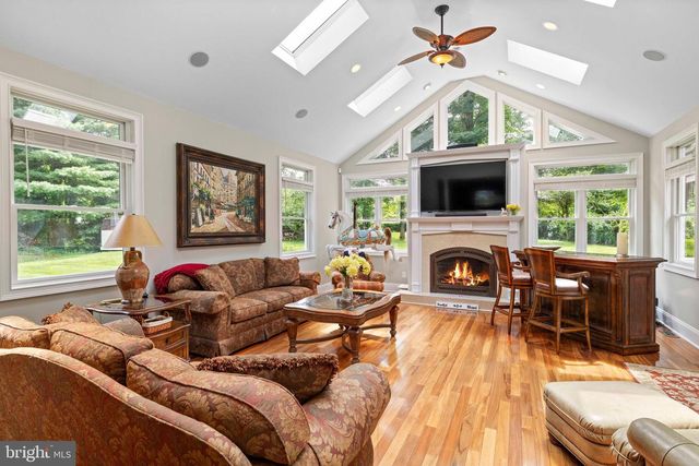 1495 ESTATE LN, Southampton, PA 18966