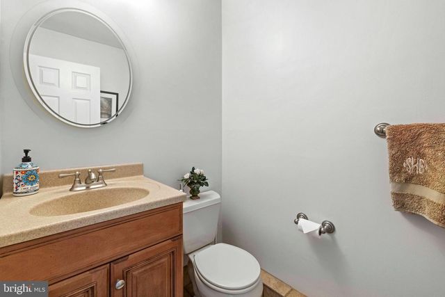 1495 ESTATE LN, Southampton, PA 18966