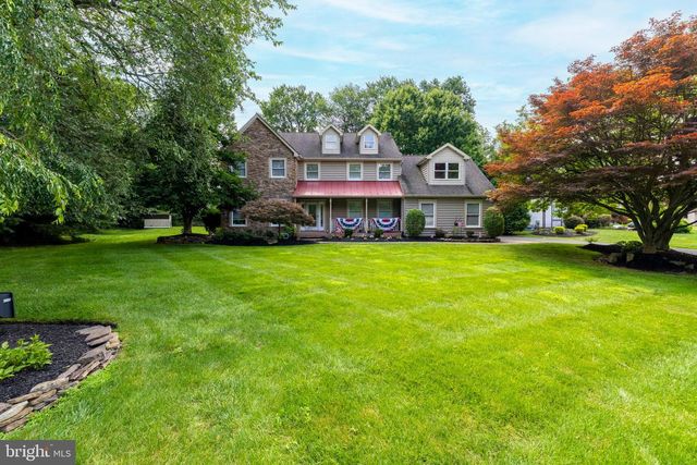 1495 ESTATE LN, Southampton, PA 18966