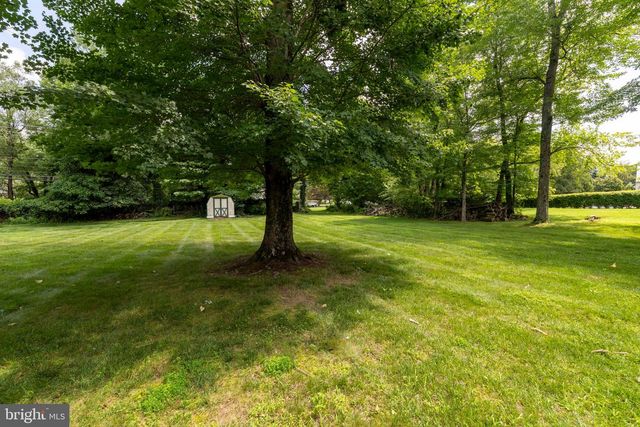 1495 ESTATE LN, Southampton, PA 18966