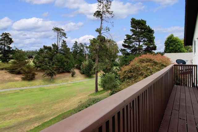 1079 Sumner Avenue, Aptos, CA 95003