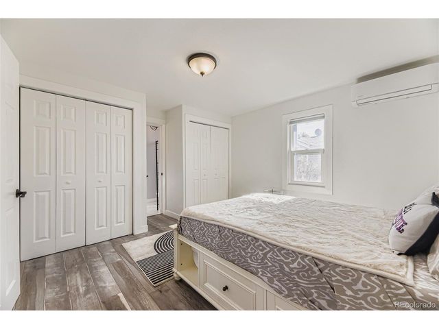 3255 S Corona St, Englewood, CO 80113