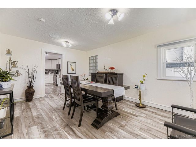 3255 S Corona St, Englewood, CO 80113