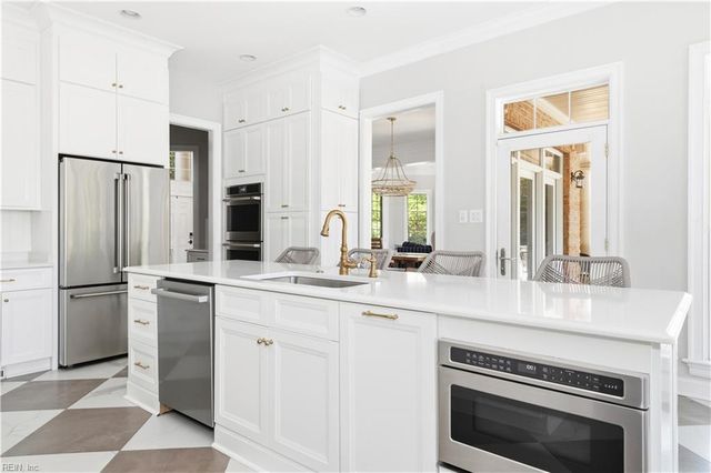 5111 Bayport LNDG, Suffolk, VA 23435