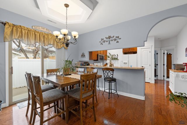 1222 E OAKLAND, Rapid City, SD 57701