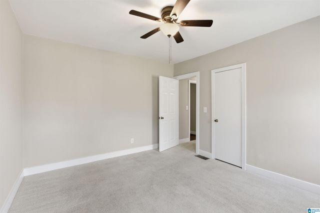 949 GADSDEN HIGHWAY, Birmingham, AL 35235