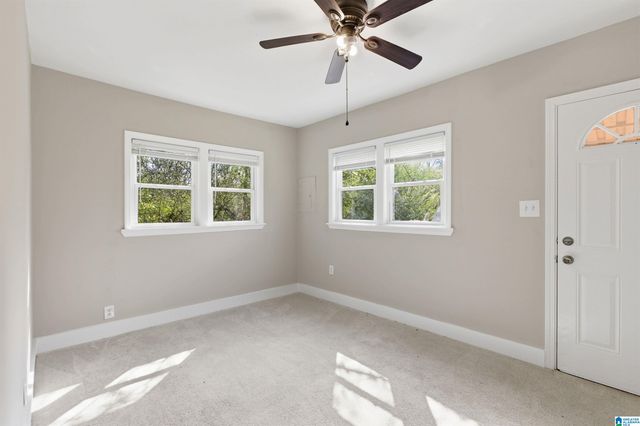 949 GADSDEN HIGHWAY, Birmingham, AL 35235