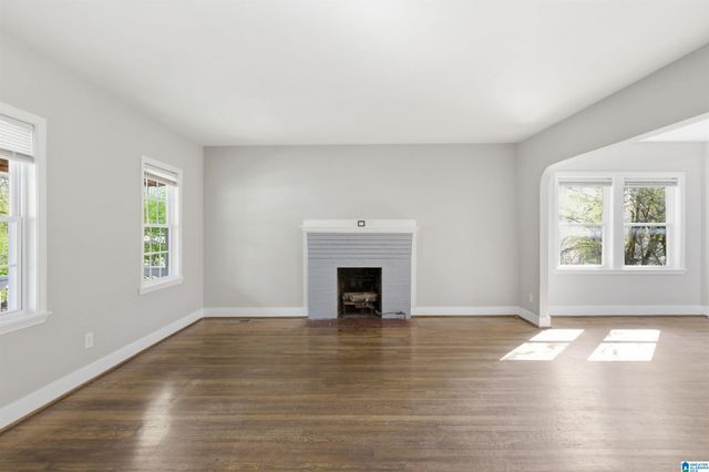 949 GADSDEN HIGHWAY, Birmingham, AL 35235