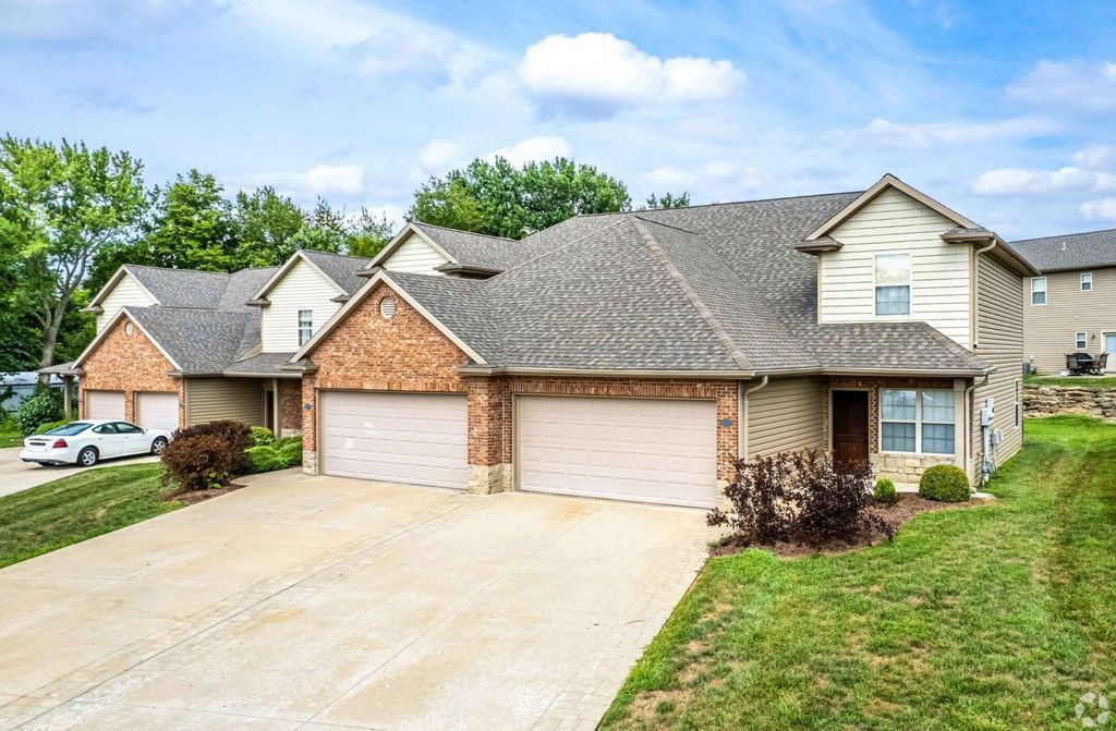 1319 ROLLING ROCK DR, Columbia, MO 65201