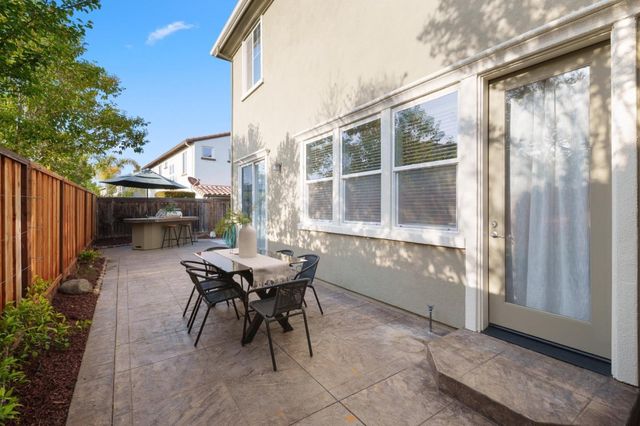 7531 Edinburgh Way, Gilroy, CA 95020