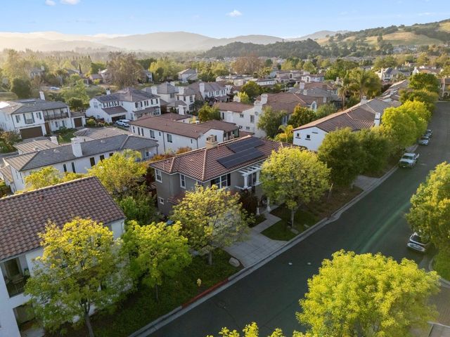 7531 Edinburgh Way, Gilroy, CA 95020