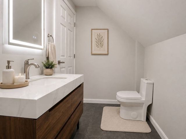 26 Summer Street, Templeton, MA 01468