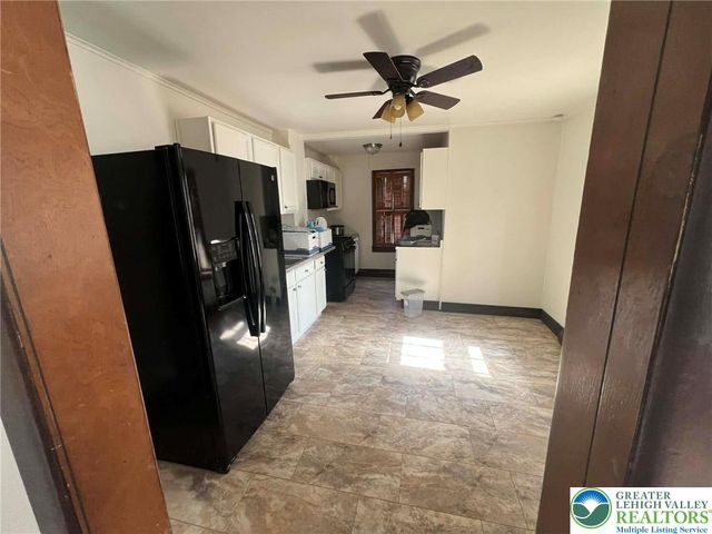 1411 Newport Avenue, Northampton Boro, PA 18067