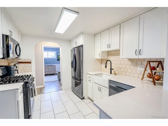 4600 S Pearl St, Englewood, CO 80113