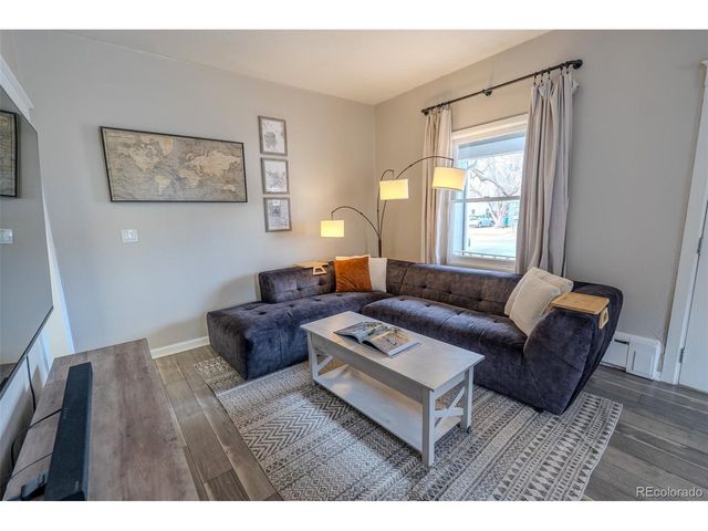 4600 S Pearl St, Englewood, CO 80113