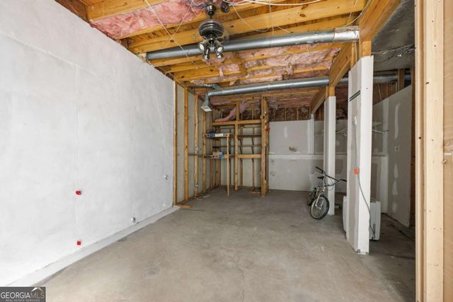 270 Parkmont Court, Roswell, GA 30076