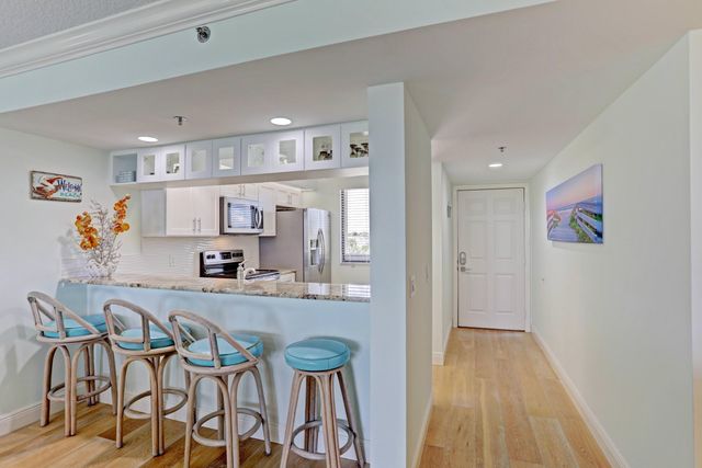 201 S Seas Drive 401, Jupiter, FL 33477