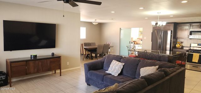 248 VIKING Drive, El Paso, TX 79912