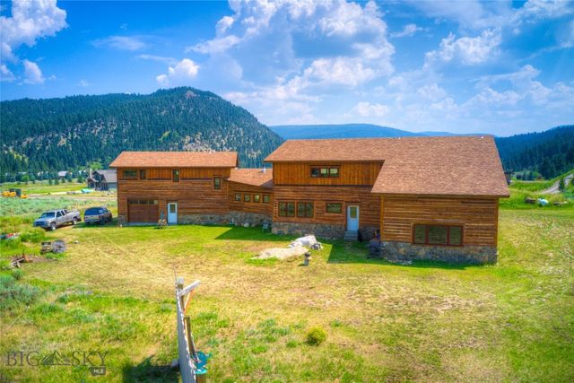 135 Twin Antler Drive, Gallatin Gateway, MT 59730
