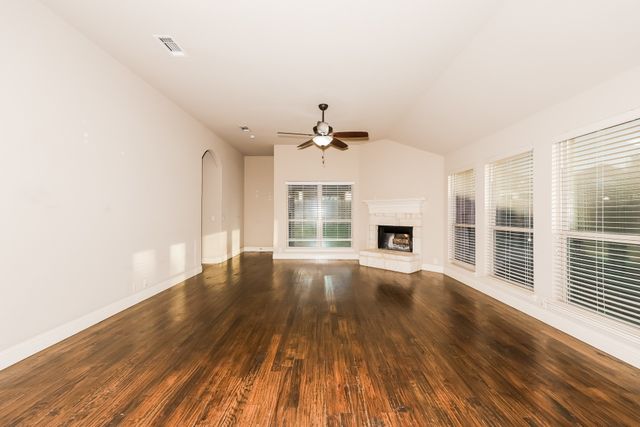 1009 Rockcress Drive, Mansfield, TX 76063