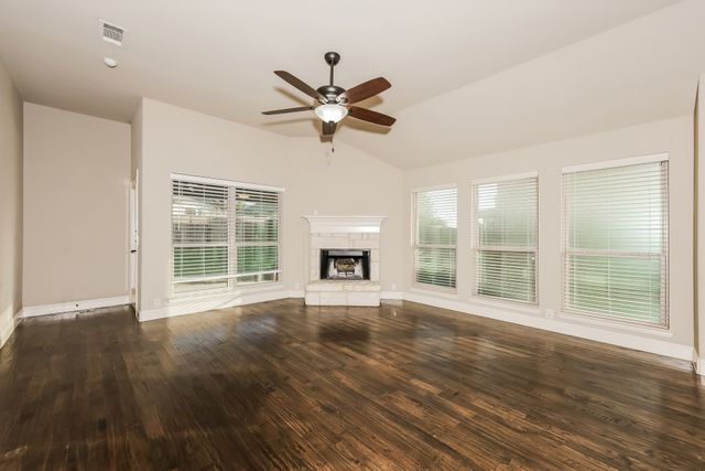 1009 Rockcress Drive, Mansfield, TX 76063