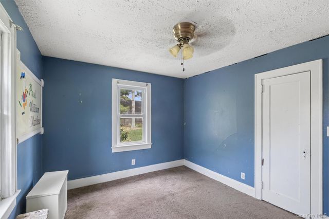 107 E 25th Street, Huntington Station, NY 11746