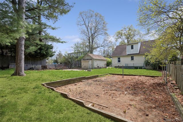 107 E 25th Street, Huntington Station, NY 11746