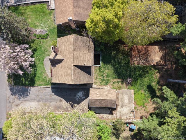 107 E 25th Street, Huntington Station, NY 11746