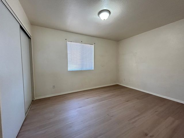 7728 W Reade Avenue, Glendale, AZ 85303