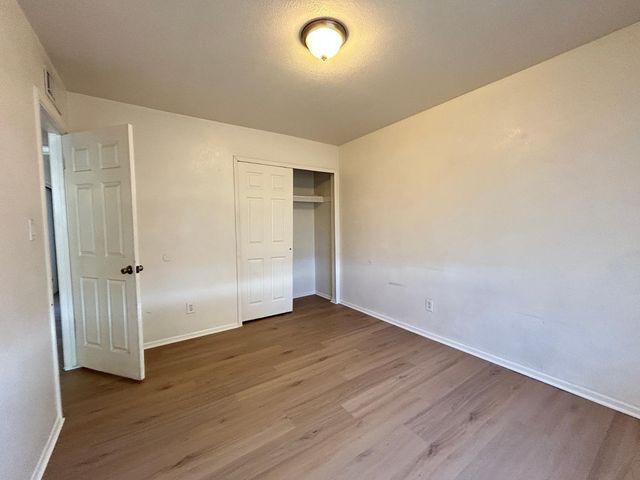 7728 W Reade Avenue, Glendale, AZ 85303